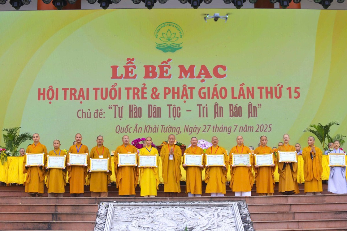 Bế mạc Hội trại Tuổi trẻ và Phật giáo lần thứ 15 – chủ đề “Tự Hào Dân Tộc – Tri Ân Báo Ân”